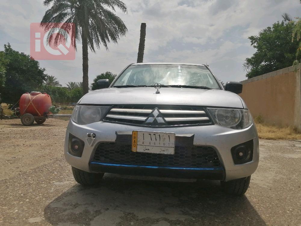 میتسوبیشی L200